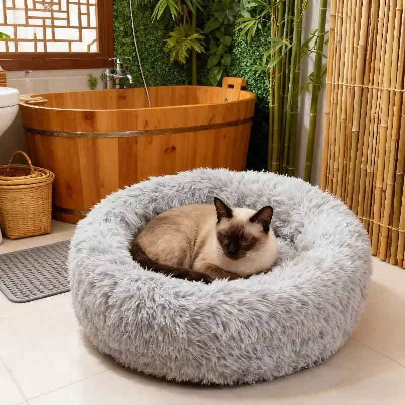 Round Plush Pet Bed – Soft Faux Fur Donut Bed for Cats & Dogs with Non-Slip Base